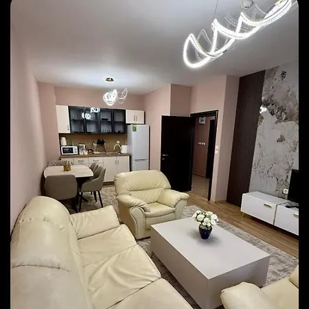 Dark Lux Apartment